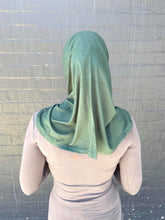 Load image into Gallery viewer, Green Two Piece Cotton Hijab