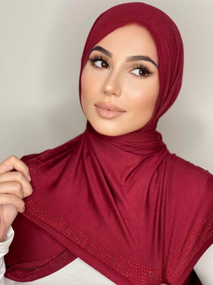 Red Crystal Cotton Mandel Hijab