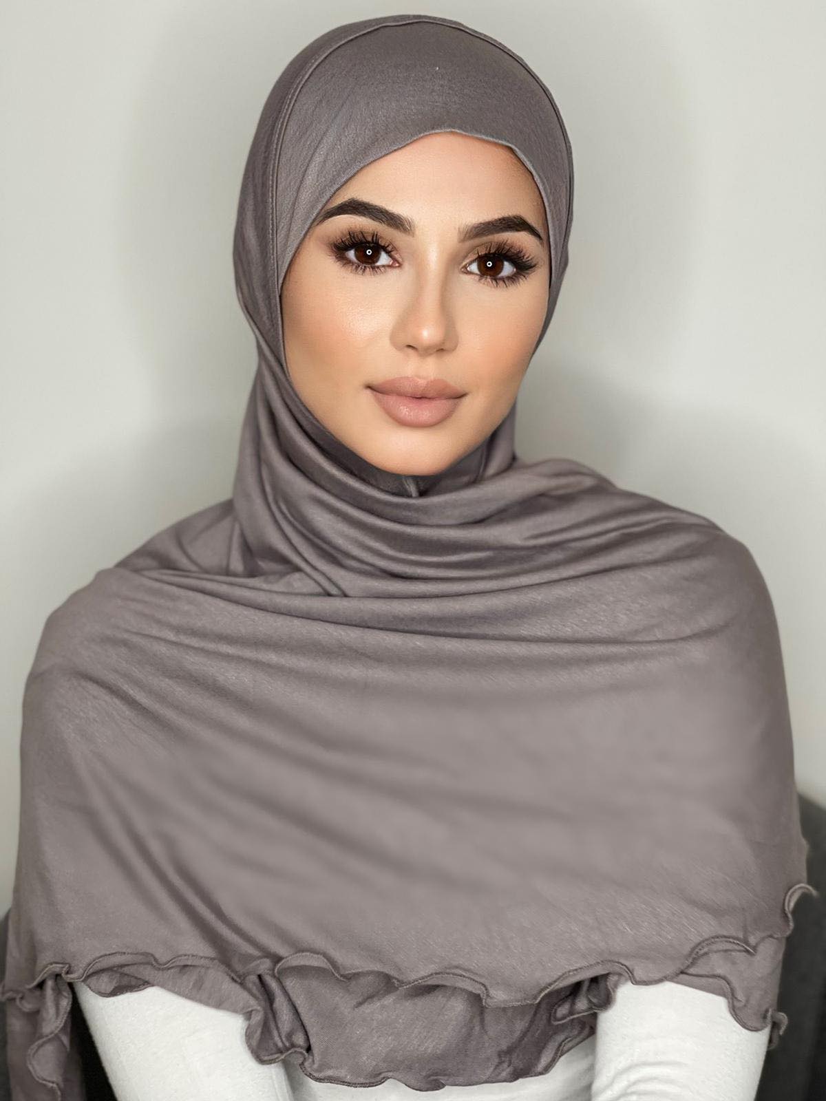 Mocha Easy Wrap Cotton Hijab – MRSinstyle